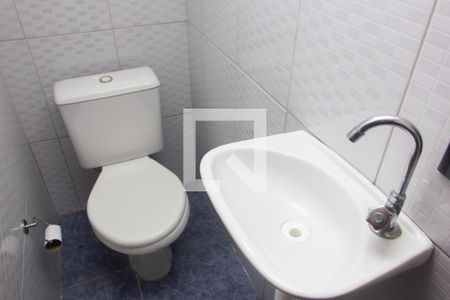 Casa à venda com 88m², 2 quartos e 2 vagas Casa à venda com 88m², 2 quartos e 2 vagasBanheiro 3