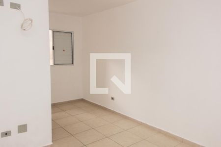 Quarto 1 (suíte) de casa para alugar com 2 quartos, 88m² em Jardim Eliane, São Paulo