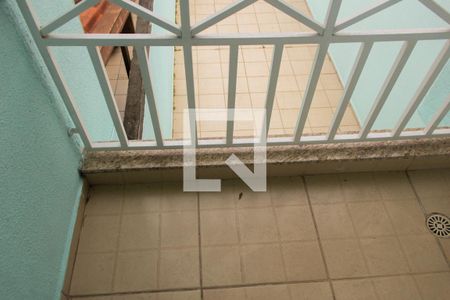 Casa à venda com 88m², 2 quartos e 2 vagas Casa à venda com 88m², 2 quartos e 2 vagasVaranda