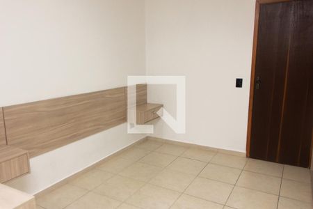Casa à venda com 88m², 2 quartos e 2 vagas Casa à venda com 88m², 2 quartos e 2 vagasQuarto 2 (suíte) com varanda