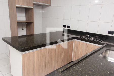 Casa à venda com 88m², 2 quartos e 2 vagas Casa à venda com 88m², 2 quartos e 2 vagasCozinha
