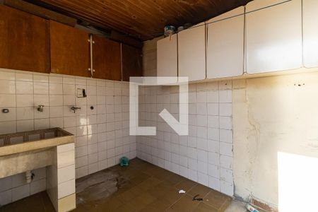 Casa à venda com 250m², 5 quartos e 2 vagasTerraço - Lavanderia