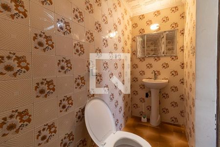 Casa à venda com 250m², 5 quartos e 2 vagasBanheiro da Suíte