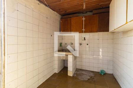 Casa à venda com 250m², 5 quartos e 2 vagasTerraço - Lavanderia