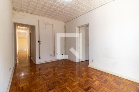 Sala de casa à venda com 5 quartos, 250m² em Vila Moraes, São Paulo