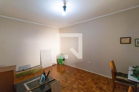 Casa à venda com 180m², 4 quartos e 2 vagas Casa à venda com 180m², 4 quartos e 2 vagasQuarto 02