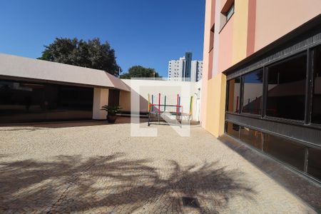 Apartamento à venda com 288m², 3 quartos e 3 vagas Apartamento à venda com 288m², 3 quartos e 3 vagasÁrea comum