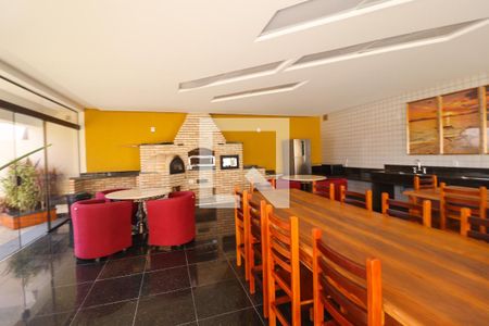 Apartamento à venda com 288m², 3 quartos e 3 vagas Apartamento à venda com 288m², 3 quartos e 3 vagasÁrea comum