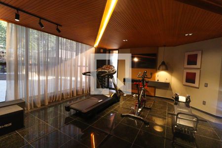 Apartamento à venda com 288m², 3 quartos e 3 vagas Apartamento à venda com 288m², 3 quartos e 3 vagasÁrea comum