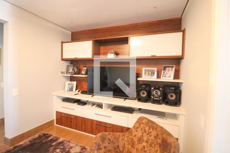 Apartamento à venda com 288m², 3 quartos e 3 vagas Apartamento à venda com 288m², 3 quartos e 3 vagasSala de Tv