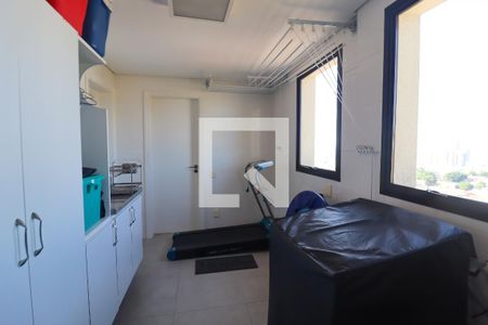 Apartamento à venda com 288m², 3 quartos e 3 vagas Apartamento à venda com 288m², 3 quartos e 3 vagasCozinha e Área de Serviço