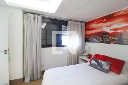 Apartamento à venda com 288m², 3 quartos e 3 vagas Apartamento à venda com 288m², 3 quartos e 3 vagasSuíte 3