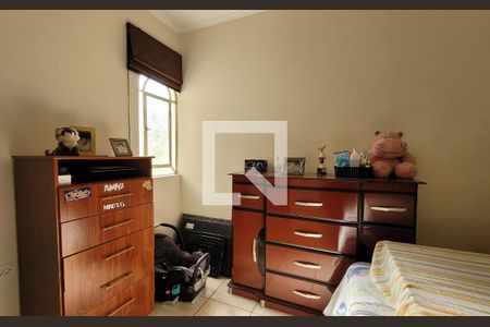 Casa à venda com 300m², 3 quartos e 2 vagasQuarto