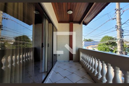 Varanda de casa à venda com 3 quartos, 300m² em Jardim Bom Pastor, Santo André