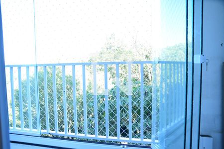 Sala de apartamento para alugar com 2 quartos, 50m² em Cemucam, Cotia