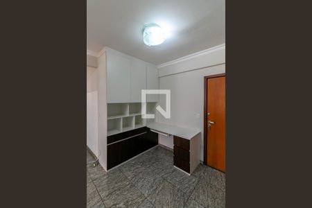 Sala de apartamento à venda com 3 quartos, 109m² em Coração Eucarístico, Belo Horizonte