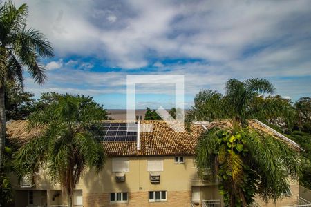 Casa de condomínio à venda com 243m², 4 quartos e 2 vagasVista