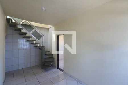 Sala de apartamento para alugar com 1 quarto, 65m² em Porto Novo, São Gonçalo