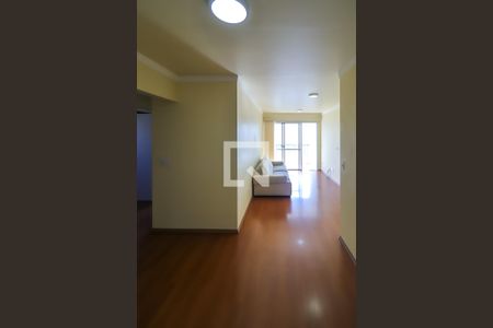 Sala de apartamento para alugar com 3 quartos, 82m² em Vila Gumercindo, São Paulo