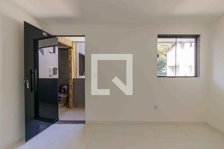 Sala de apartamento para alugar com 1 quarto, 40m² em Vargem Grande, Rio de Janeiro
