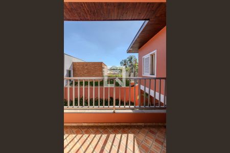 Casa à venda com 600m², 4 quartos e 4 vagas Casa à venda com 600m², 4 quartos e 4 vagasÁrea Externa