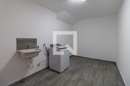 Casa à venda com 600m², 4 quartos e 4 vagas Casa à venda com 600m², 4 quartos e 4 vagasÁrea de Serviço