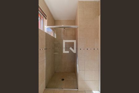 Casa à venda com 600m², 4 quartos e 4 vagas Casa à venda com 600m², 4 quartos e 4 vagasBanheiro de Serviço