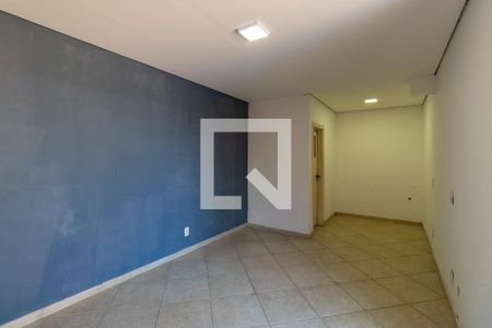 Casa à venda com 600m², 4 quartos e 4 vagas Casa à venda com 600m², 4 quartos e 4 vagasQuarto de Serviço