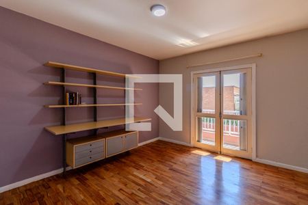 Casa à venda com 600m², 4 quartos e 4 vagas Casa à venda com 600m², 4 quartos e 4 vagasSuíte 2