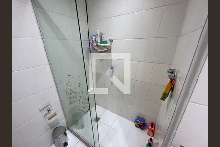 Apartamento à venda com 92m², 2 quartos e 1 vaga Apartamento à venda com 92m², 2 quartos e 1 vagaBanheiro 2
