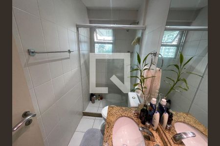 Apartamento à venda com 92m², 2 quartos e 1 vaga Apartamento à venda com 92m², 2 quartos e 1 vagaBanheiro Quarto 1