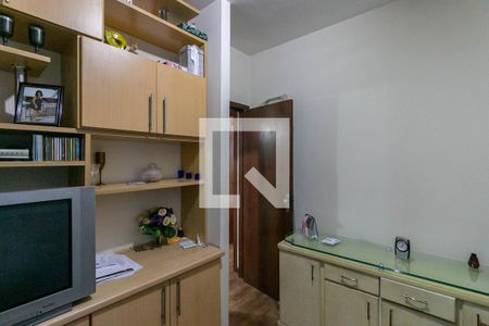 Sala  de apartamento para alugar com 2 quartos, 60m² em Sagrada Família, Belo Horizonte