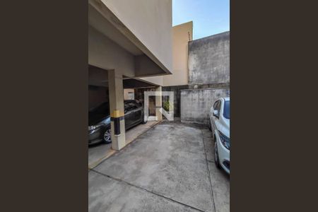 Garagem de apartamento à venda com 2 quartos, 60m² em Sagrada Família, Belo Horizonte