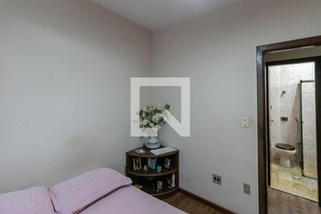 Quarto de apartamento à venda com 2 quartos, 60m² em Sagrada Família, Belo Horizonte