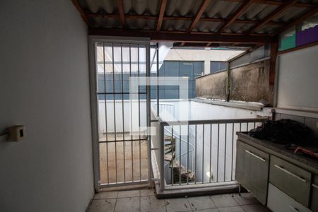 Casa à venda com 140m², 2 quartos e 1 vaga Casa à venda com 140m², 2 quartos e 1 vagaCozinha