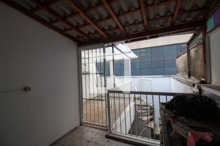 Casa à venda com 140m², 2 quartos e 1 vaga Casa à venda com 140m², 2 quartos e 1 vagaCozinha