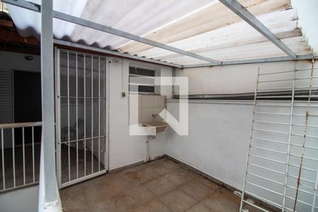 Casa à venda com 140m², 2 quartos e 1 vaga Casa à venda com 140m², 2 quartos e 1 vagaÁrea externa