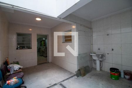 Casa à venda com 140m², 2 quartos e 1 vaga Casa à venda com 140m², 2 quartos e 1 vagaÁrea externa