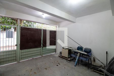 Casa à venda com 140m², 2 quartos e 1 vaga Casa à venda com 140m², 2 quartos e 1 vagaÁrea externa