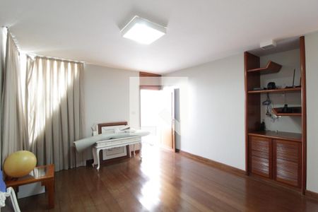 Casa para alugar com 216m², 3 quartos e 4 vagasSala 2