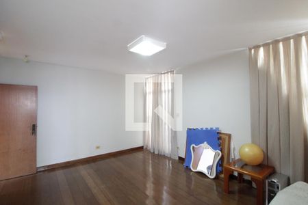 Casa para alugar com 216m², 3 quartos e 4 vagasSala 2