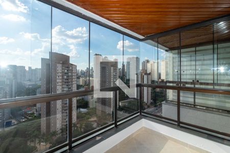 Varanda de apartamento à venda com 4 quartos, 176m² em Vila Andrade, São Paulo