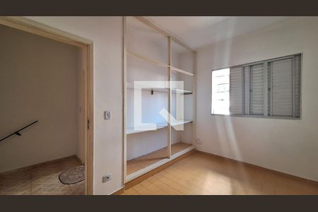 Quarto de casa para alugar com 2 quartos, 70m² em Aviação, Praia Grande
