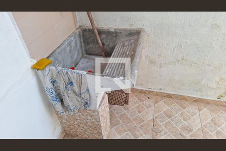 Casa para alugar com 70m², 2 quartos e 1 vagaÁrea de serviço