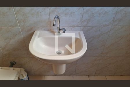 Casa para alugar com 70m², 2 quartos e 1 vagaBanheiro