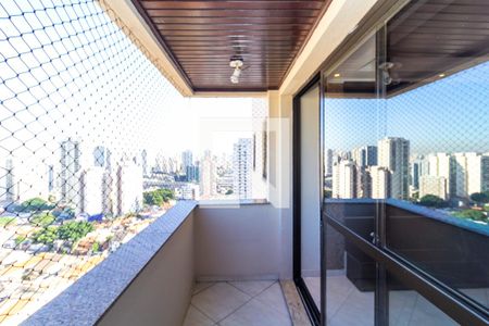 Apartamento à venda com 93m², 3 quartos e 2 vagasSacada