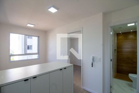 Sala/Cozinha de apartamento para alugar com 2 quartos, 36m² em Vila das Bandeiras, Guarulhos