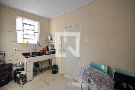 Cozinha de casa para alugar com 1 quarto, 36m² em Vila Leonor, São Paulo