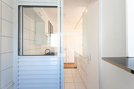 Apartamento para alugar com 46m², 2 quartos e 1 vagaÁrea de Serviço