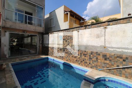 Casa para alugar com 300m², 3 quartos e 3 vagasPiscina